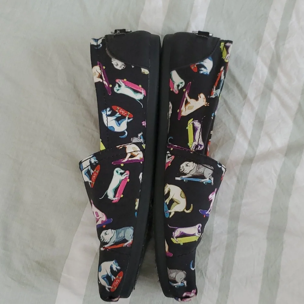 BOBS Dogs Skateboarding Slip-ons Sz 6.5 - Picture 3 of 8